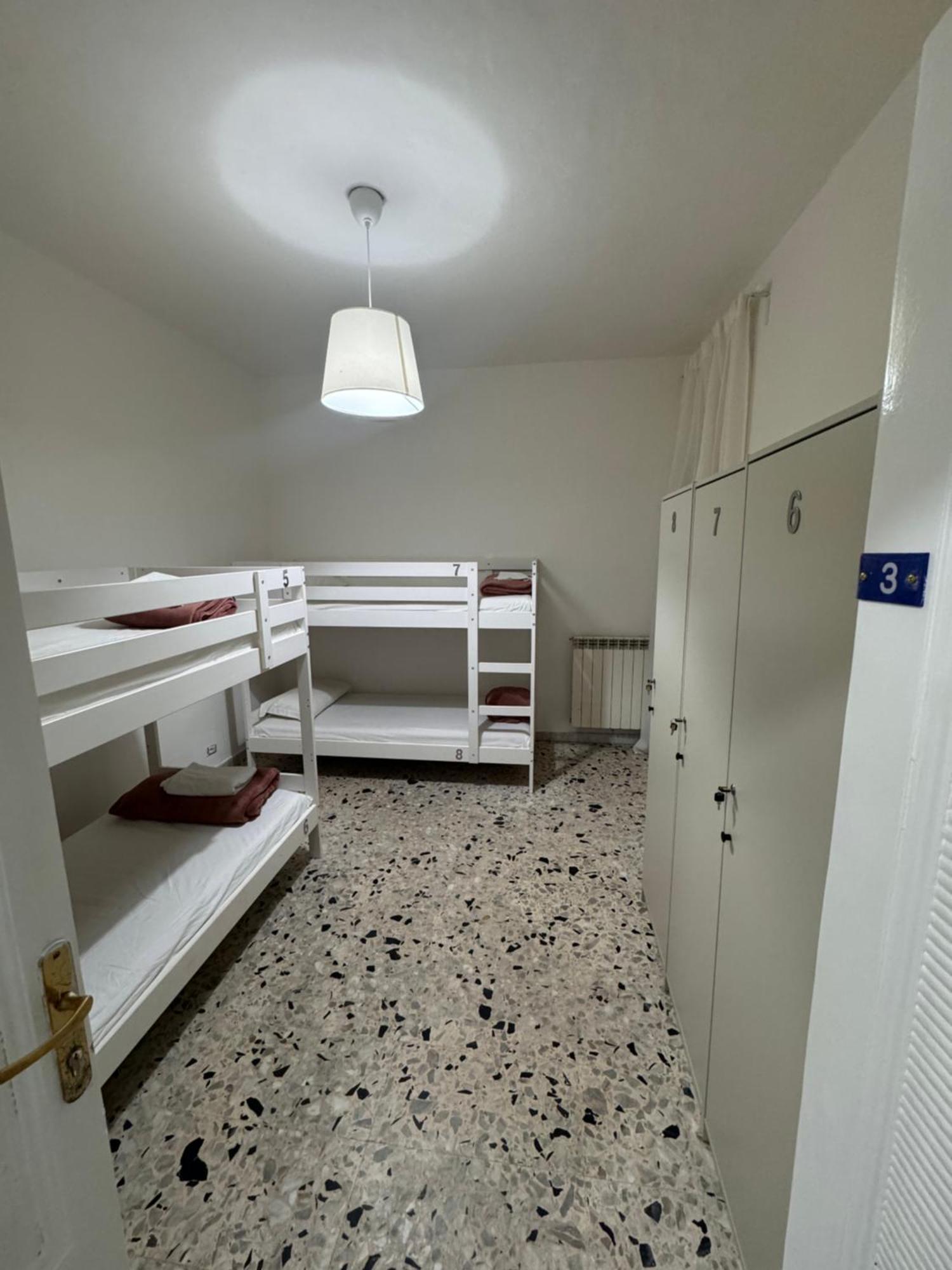 Albergue Baraka 24 *